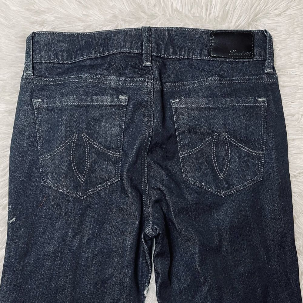 EUC Level 99 Flare Jeans in Rinse 26 2 Dark wash denim - Picture 8 of 16